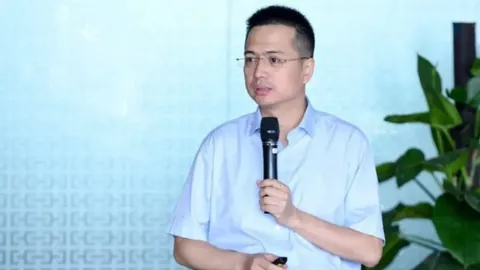 电竞战队转会风，Fb体育app，云，20赛季阵容调整揭秘